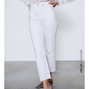 Zara High Rise Slim fit Straight Leg Jeans